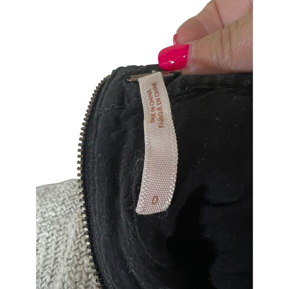 Free People Tweed Shorts Frayed Hem Size 0 Ivory Color - Picture 3 of 9